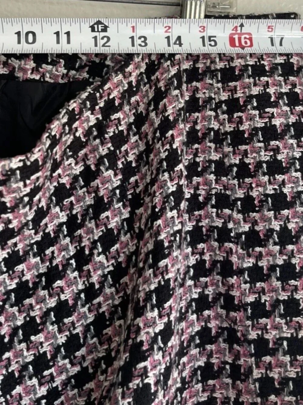 Uniform John Paul Richard Acrylic Skirt Womens 10 Pink Paisley Midi Boho Vintage